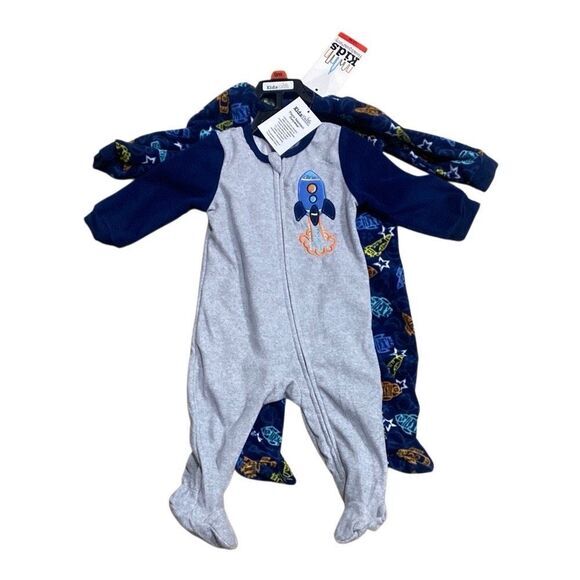 NWT 9M Space Rocket Ship Fleece Footie Pajamas 2-Pack Blue‎ Gray Baby Sleepers - Picture 1 of 7